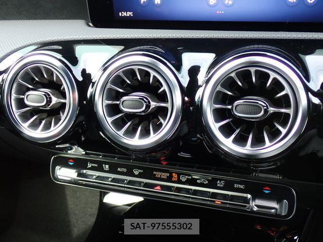 Mercedes Benz CLA-CLASS 2024-04 2963633-18