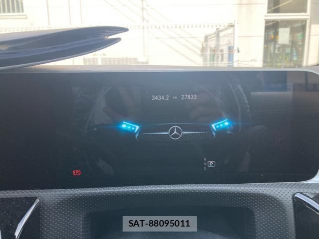 Mercedes Benz CLA-CLASS 2019-10 4393319-19