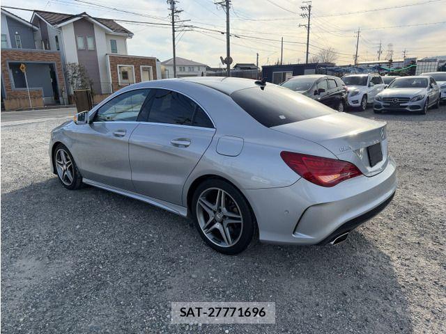 Mercedes Benz CLA-CLASS 2016-01 4755393-9