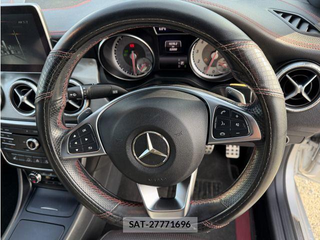 Mercedes Benz CLA-CLASS 2016-01 4755393-13