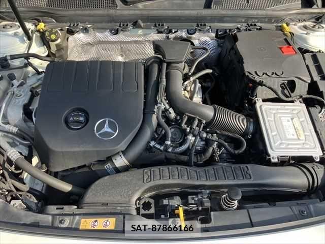 Mercedes Benz CLA-CLASS 2021-04 5871762-27