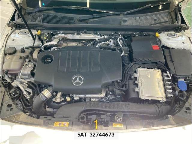 Mercedes Benz CLA-CLASS 2020-08 5871767-11