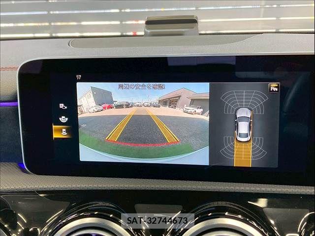 Mercedes Benz CLA-CLASS 2020-08 5871767-3