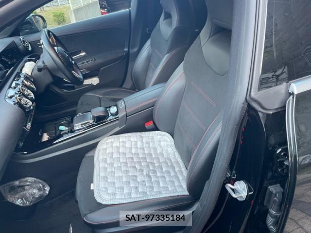 Mercedes Benz CLA-CLASS 2020-02 6245610-11