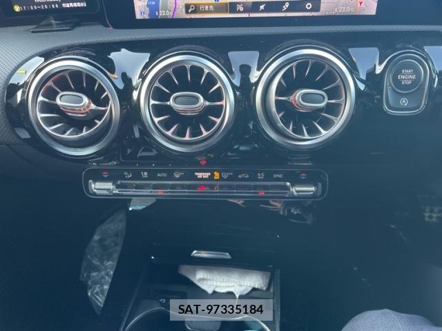 Mercedes Benz CLA-CLASS 2020-02 6245610-19