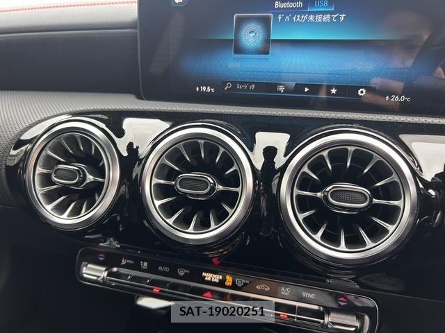 Mercedes Benz CLA-CLASS 2022-02 6245606-7