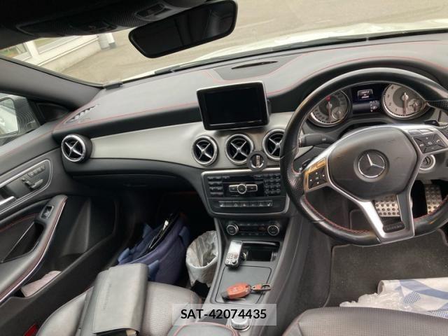 Mercedes Benz CLA-CLASS 2014-11 6245616-14
