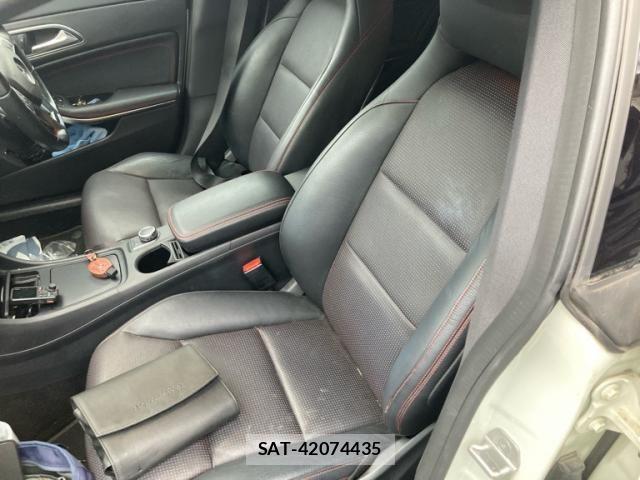 Mercedes Benz CLA-CLASS 2014-11 6245616-6