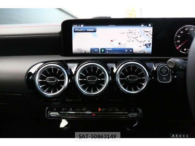 Mercedes Benz CLA-CLASS 2025-03 6613146-19