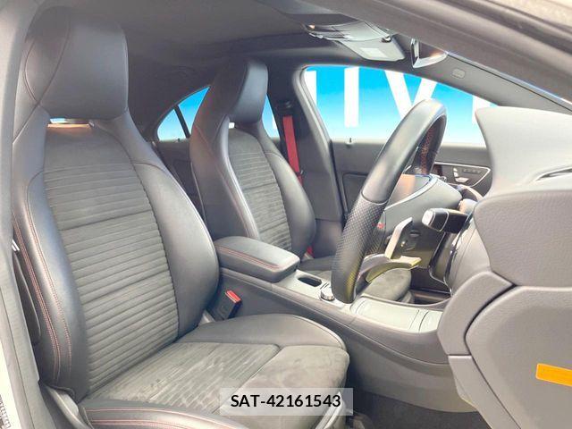 Mercedes Benz CLA-CLASS 2017-10 6613151-9