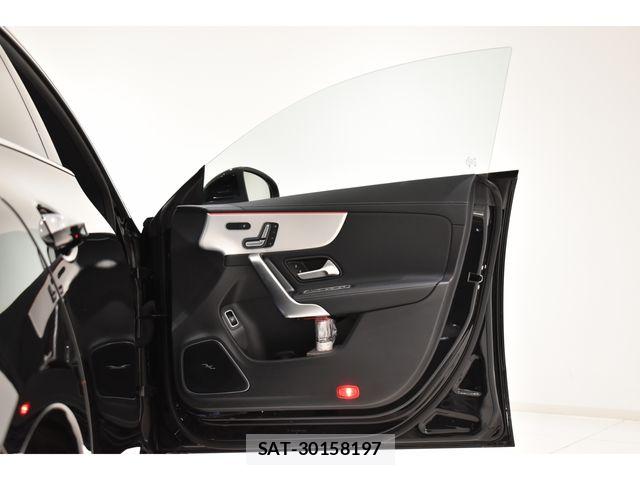 Mercedes Benz CLA-CLASS 2024-06 6676814-4