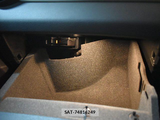 Mercedes Benz CLA-CLASS 2017-09 6676813-13