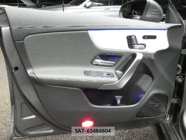 Mercedes Benz CLA-CLASS 2019-09 6676812-20