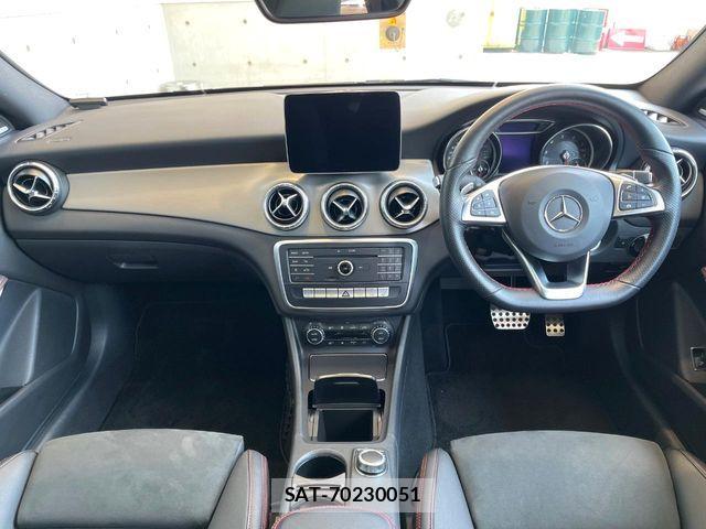 Mercedes Benz CLA-CLASS 2019-01 6716616-1