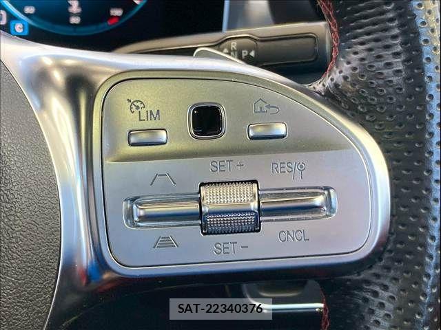 Mercedes Benz CLA-CLASS 2019-09 6815881-8