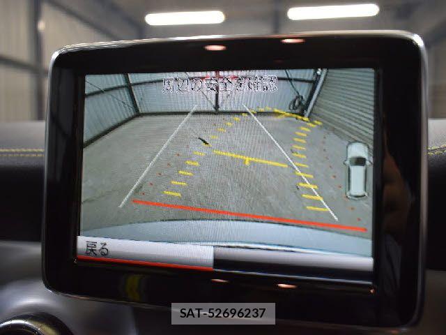 Mercedes Benz CLA-CLASS 2013-08 6908253-9