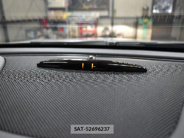 Mercedes Benz CLA-CLASS 2013-08 6908253-10