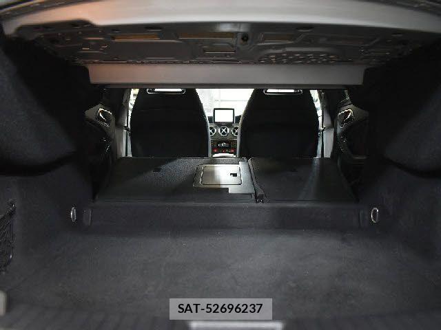 Mercedes Benz CLA-CLASS 2013-08 6908253-19