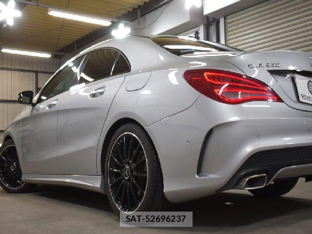Mercedes Benz CLA-CLASS 2013-08 6908253-23