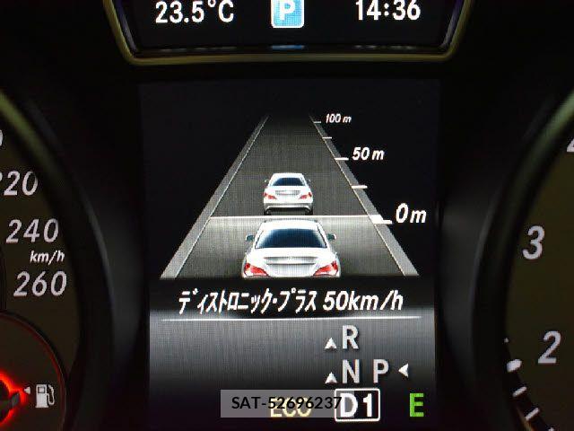 Mercedes Benz CLA-CLASS 2013-08 6908253-3
