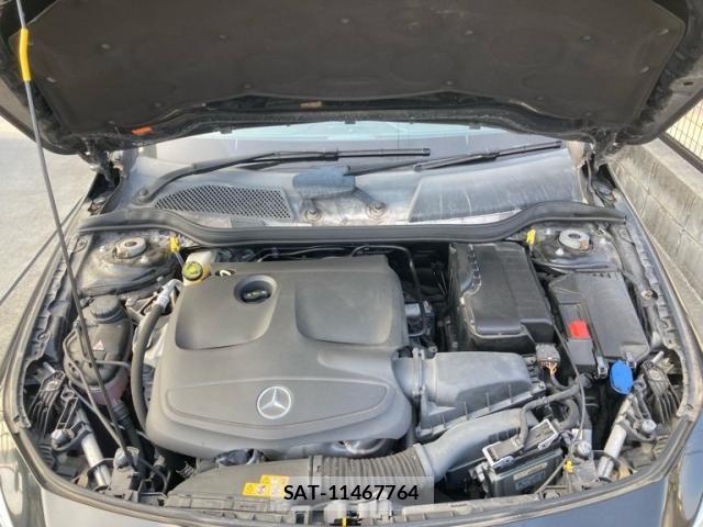 Mercedes Benz CLA-CLASS 2018-05 6908251-10
