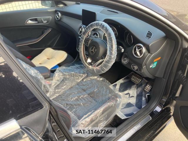 Mercedes Benz CLA-CLASS 2018-05 6908251-11