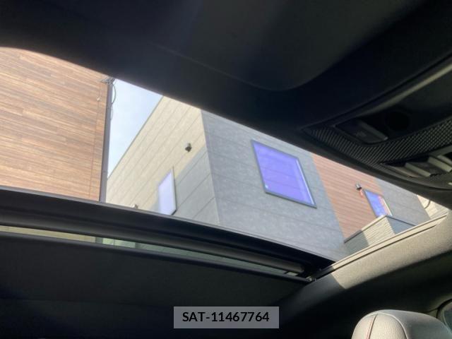 Mercedes Benz CLA-CLASS 2018-05 6908251-28