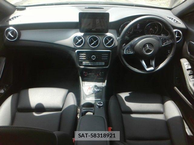 Mercedes Benz CLA-CLASS 2017-09 6995531-3