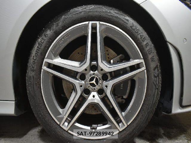 Mercedes Benz CLA-CLASS 2021-06 7020865-24