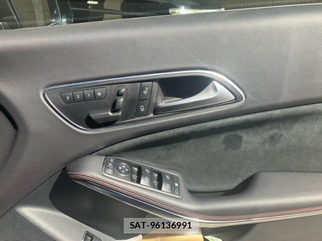 Mercedes Benz CLA-CLASS 2014-02 7221553-7