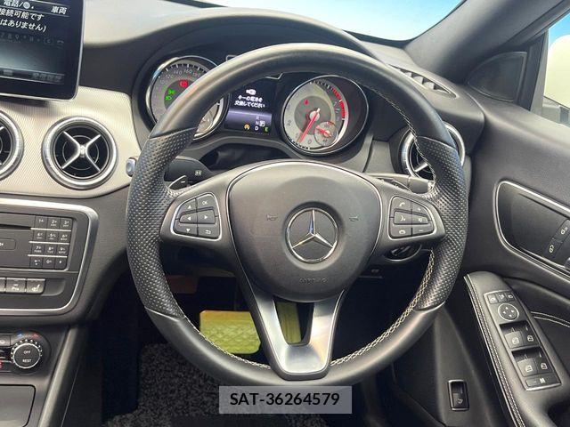 Mercedes Benz CLA-CLASS 2015-09 7221552-11