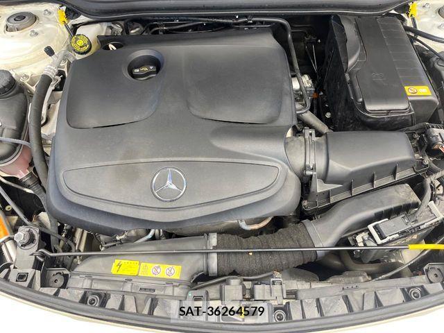 Mercedes Benz CLA-CLASS 2015-09 7221552-19