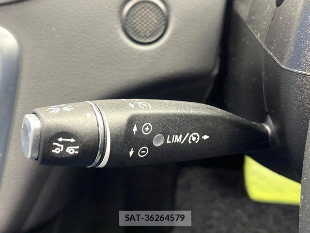 Mercedes Benz CLA-CLASS 2015-09 7221552-5
