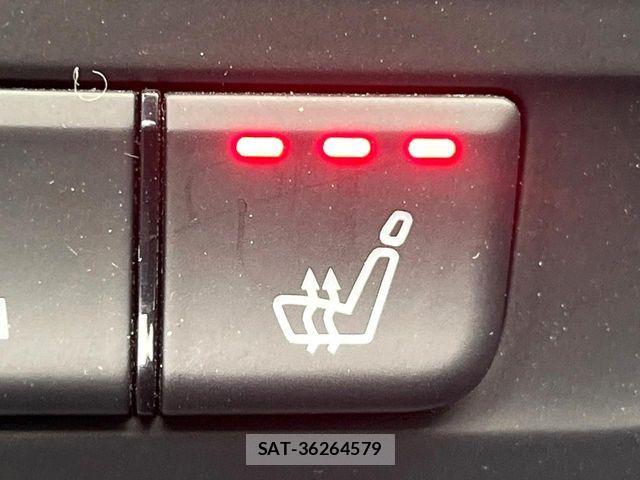 Mercedes Benz CLA-CLASS 2015-09 7221552-7