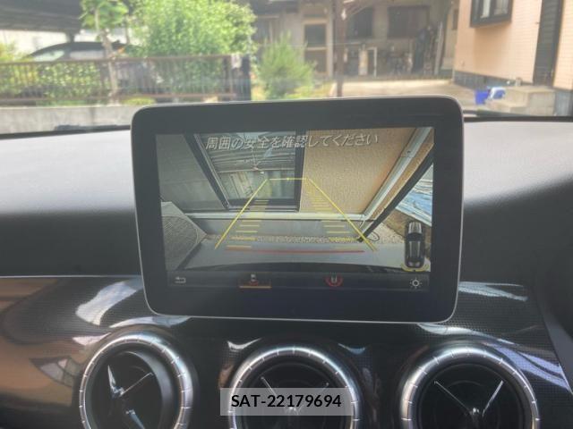 Mercedes Benz CLA-CLASS 2017-06 7216369-21