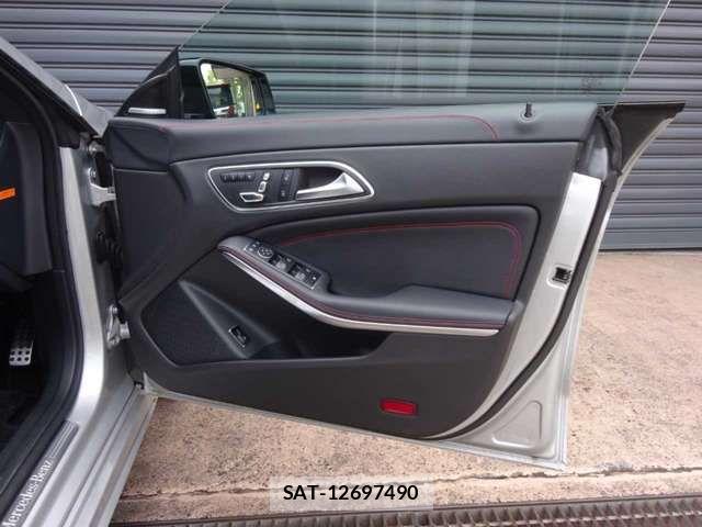 Mercedes Benz CLA-CLASS 2017-09 7221555-18