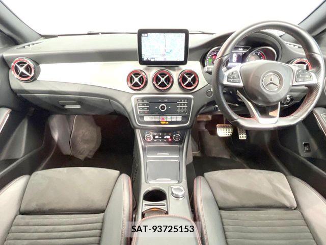Mercedes Benz CLA-CLASS 2017-03 7216366-1