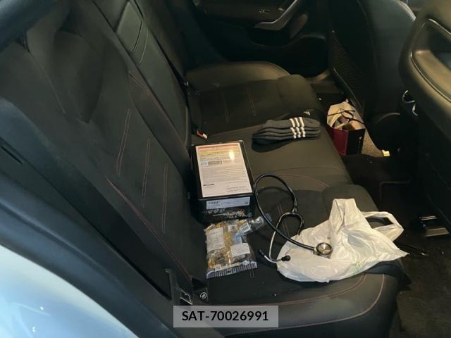 Mercedes Benz CLA-CLASS 2020-06 7221562-15