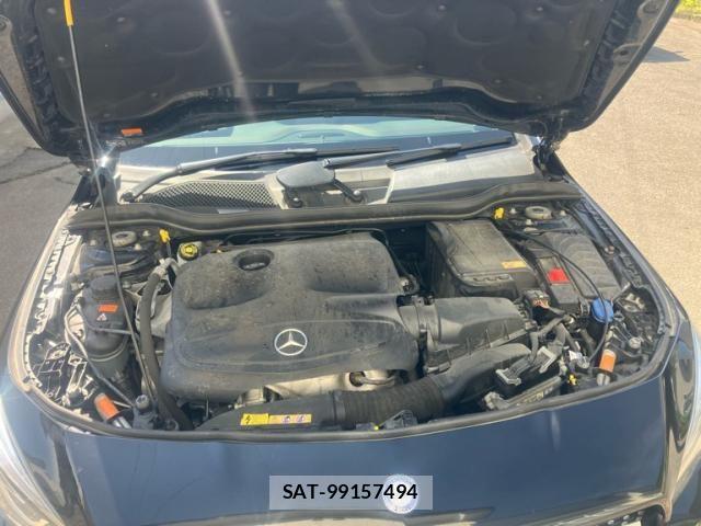 Mercedes Benz CLA-CLASS 2014-11 7328283-14