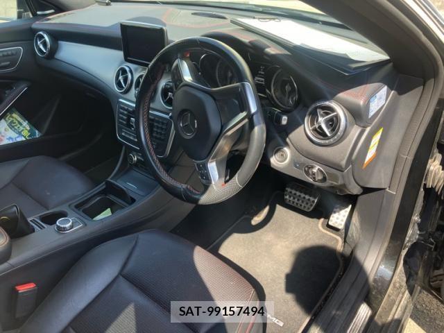 Mercedes Benz CLA-CLASS 2014-11 7328283-16