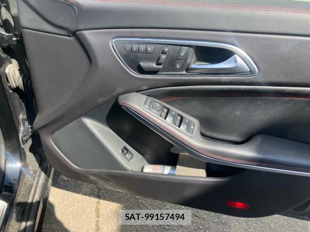 Mercedes Benz CLA-CLASS 2014-11 7328283-17