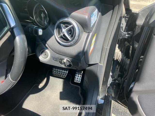 Mercedes Benz CLA-CLASS 2014-11 7328283-18