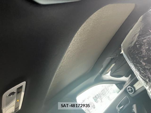 Mercedes Benz CLA-CLASS 2013-08 7328277-12