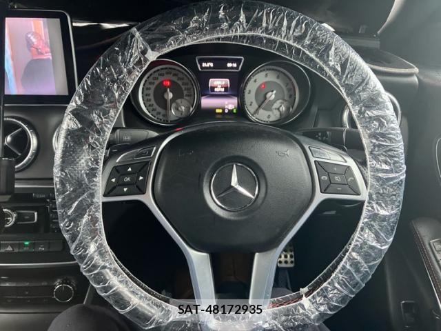 Mercedes Benz CLA-CLASS 2013-08 7328277-13