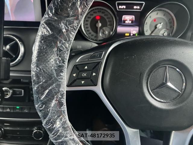 Mercedes Benz CLA-CLASS 2013-08 7328277-15