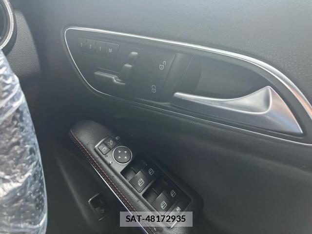 Mercedes Benz CLA-CLASS 2013-08 7328277-20