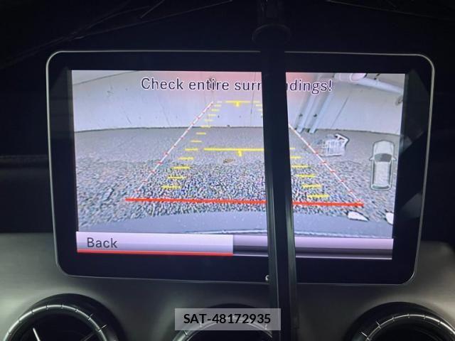Mercedes Benz CLA-CLASS 2013-08 7328277-24