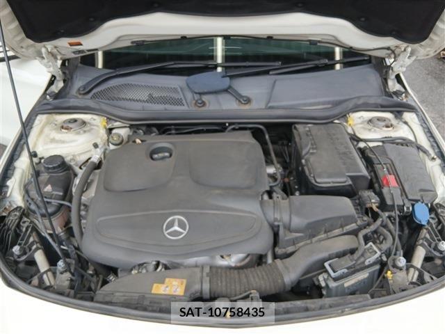 Mercedes Benz CLA-CLASS 2017-09 7328273-17