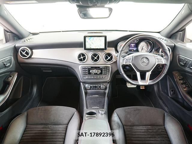 Mercedes Benz CLA-CLASS 2013-12 7328274-1