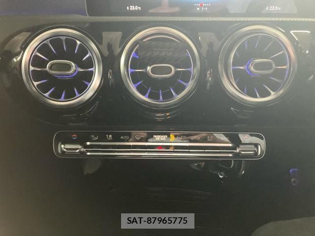 Mercedes Benz CLA-CLASS 2019-11 7358705-23